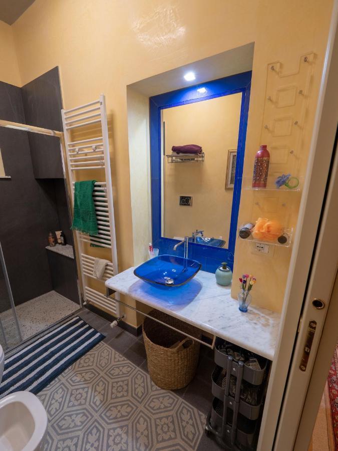 Luxury - Elegante Appartamento Nel Cuore Di Lucca Kültér fotó