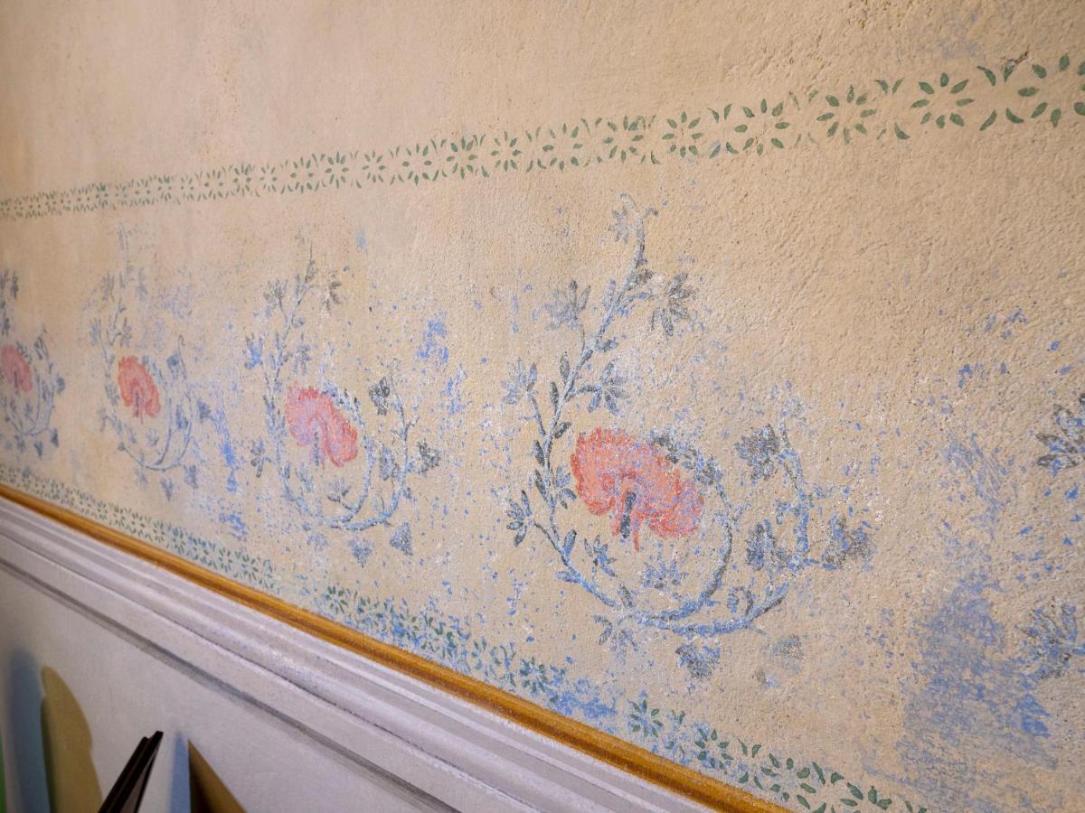 Luxury - Elegante Appartamento Nel Cuore Di Lucca Kültér fotó